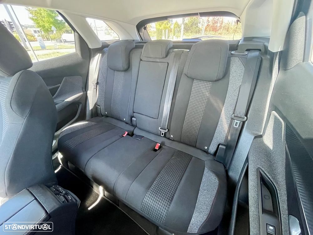 Peugeot 3008 1.6 BlueHDi Allure - 4
