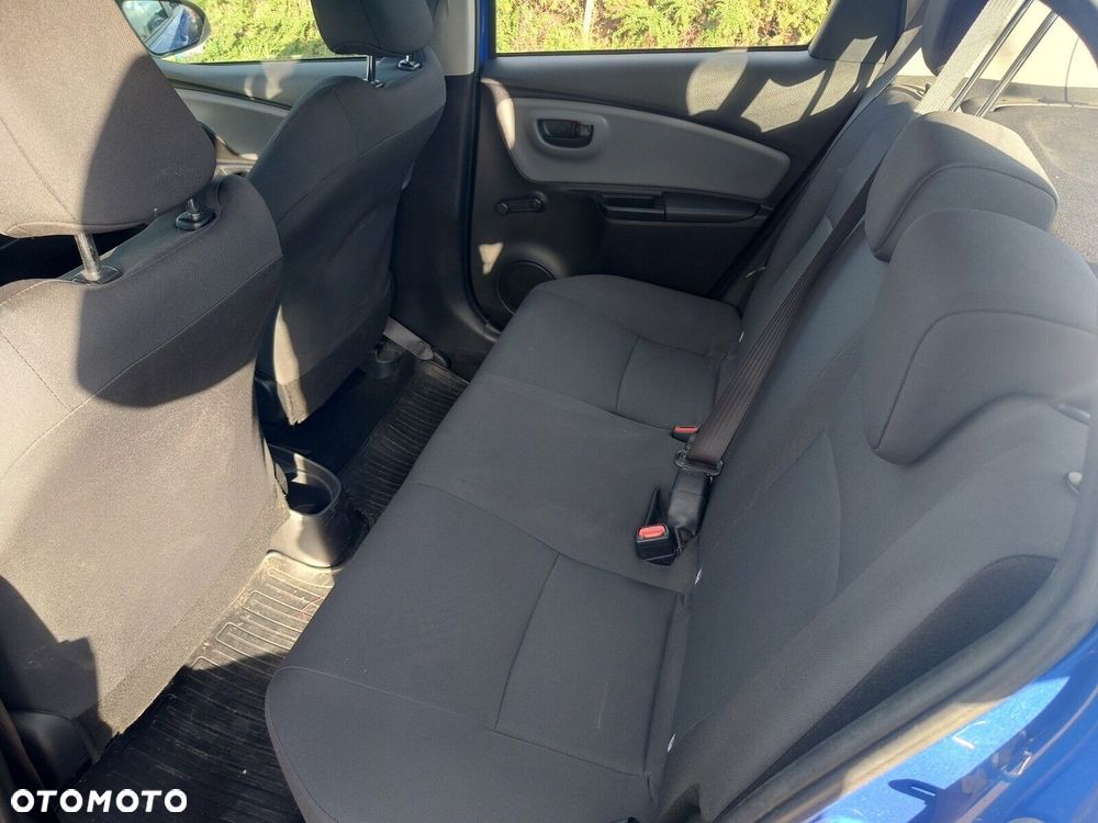 Toyota Yaris - 21