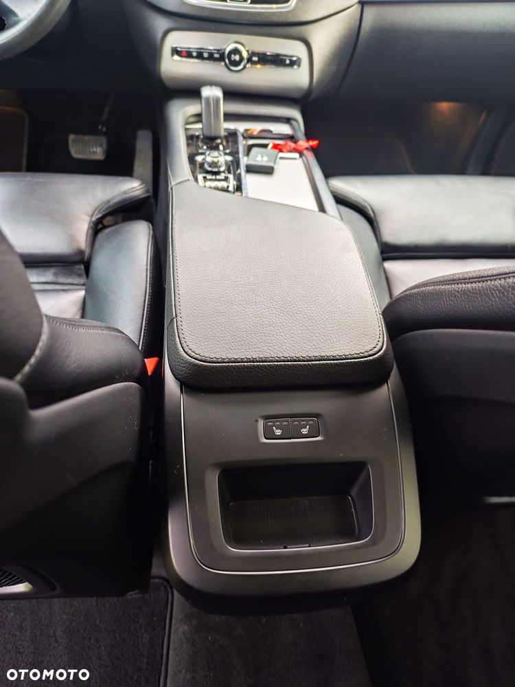 Volvo XC 90 D5 AWD Inscription - 35