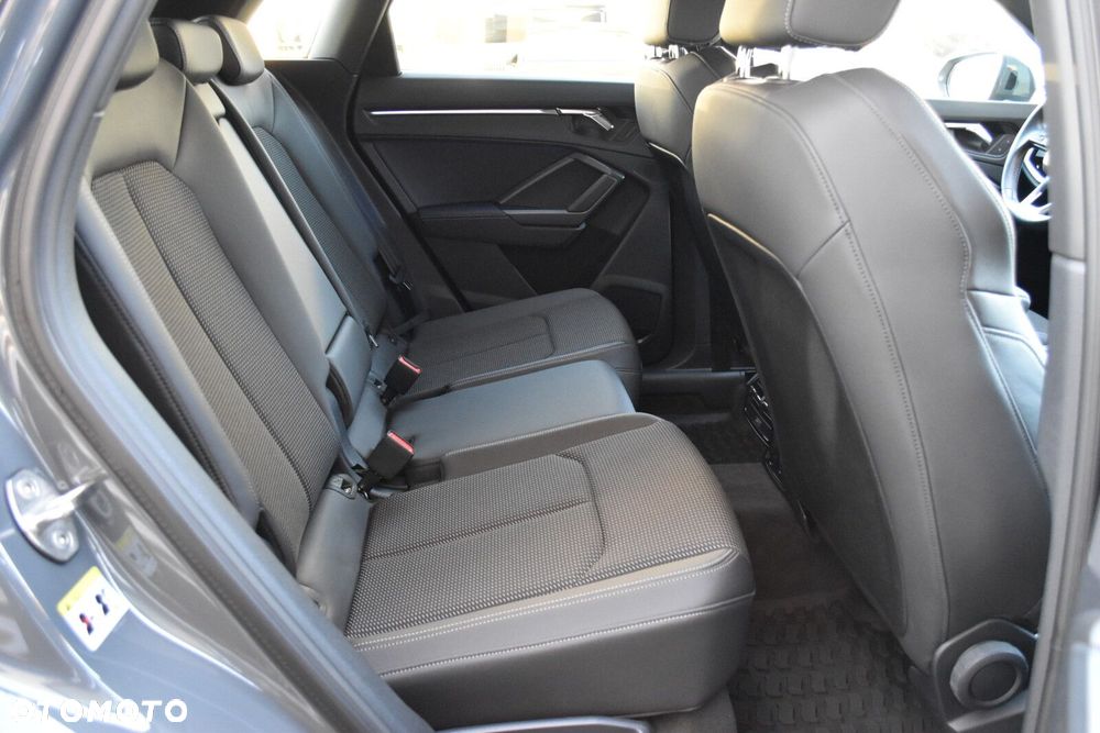 Audi Q3 35 TFSI Advanced S tronic - 34