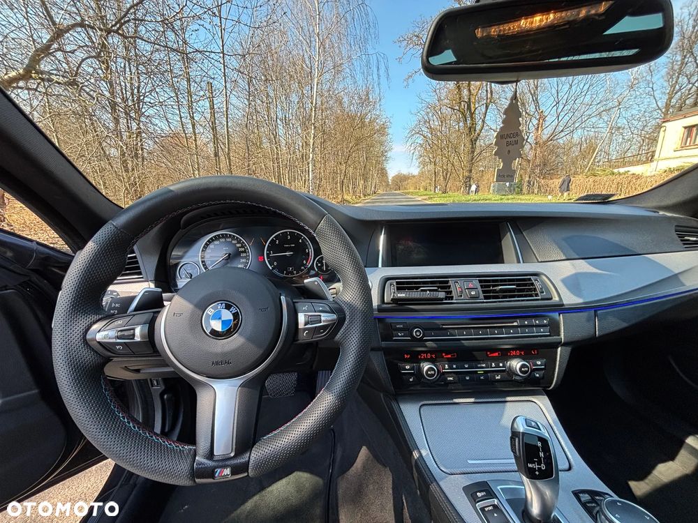 BMW Seria 5 520d xDrive - 16