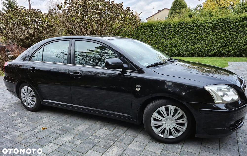 Toyota Avensis 2.0 VVT-i Sol - 3