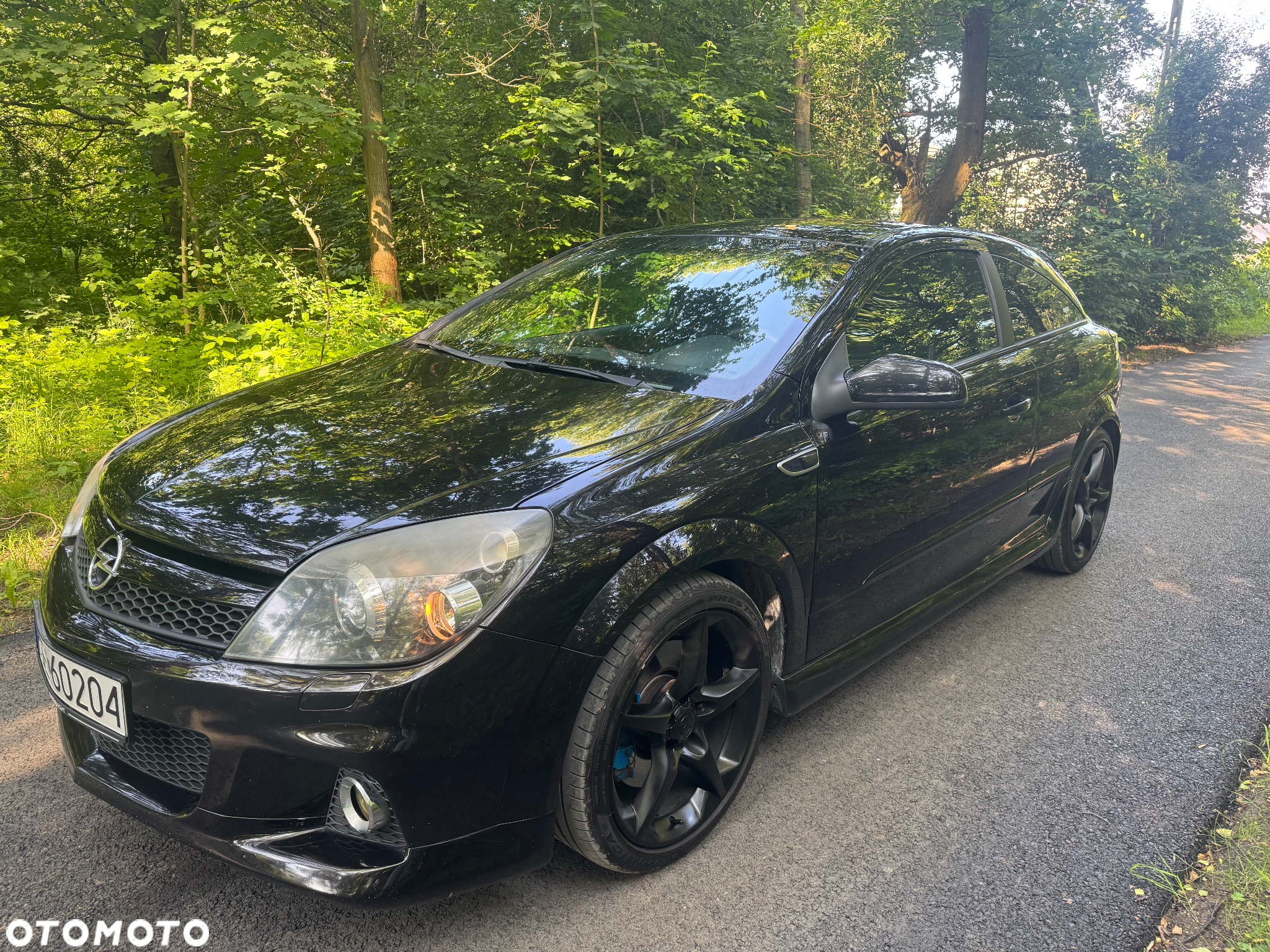 Opel Astra III GTC 2.0 T OPC - 8
