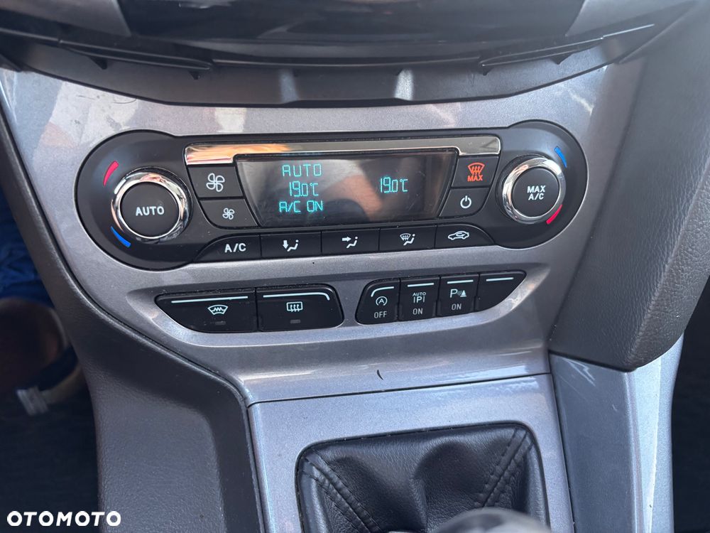 Ford Focus 1.0 EcoBoost Start-Stopp-System Titanium - 25