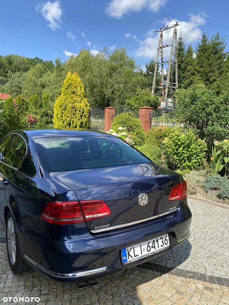 Volkswagen Passat 2.0 TDI Comfortline - 7