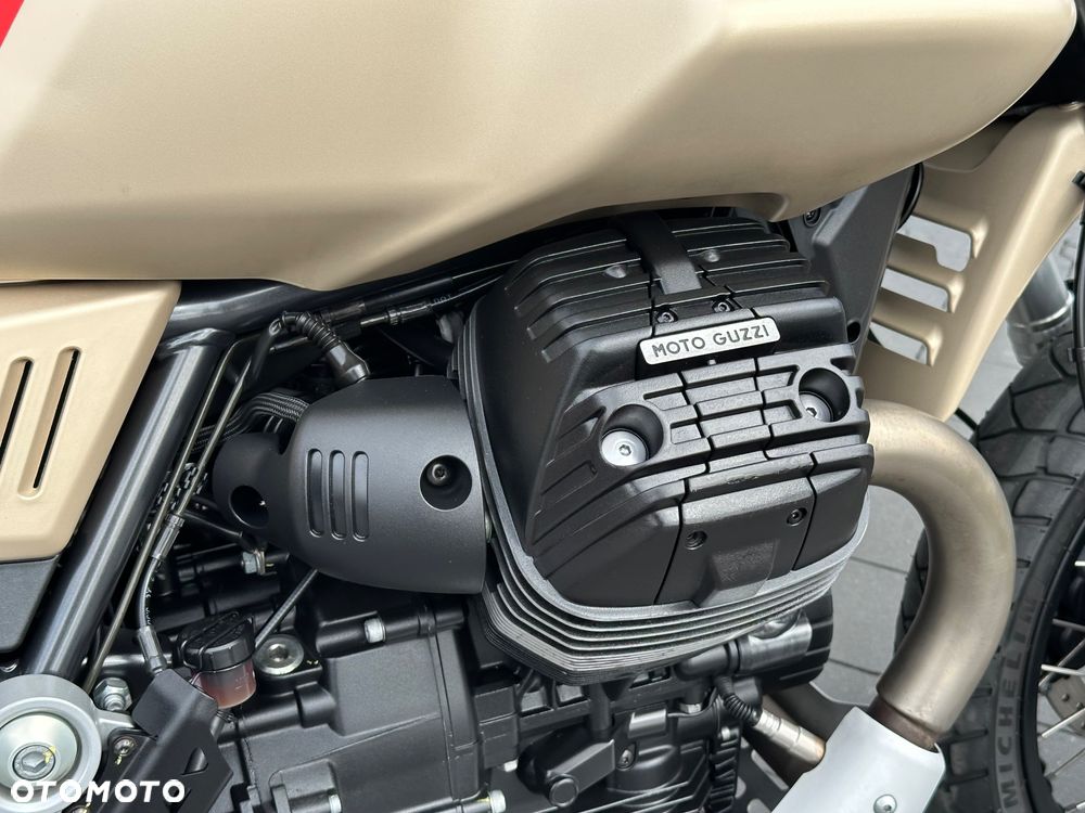 Moto Guzzi V85 - 15