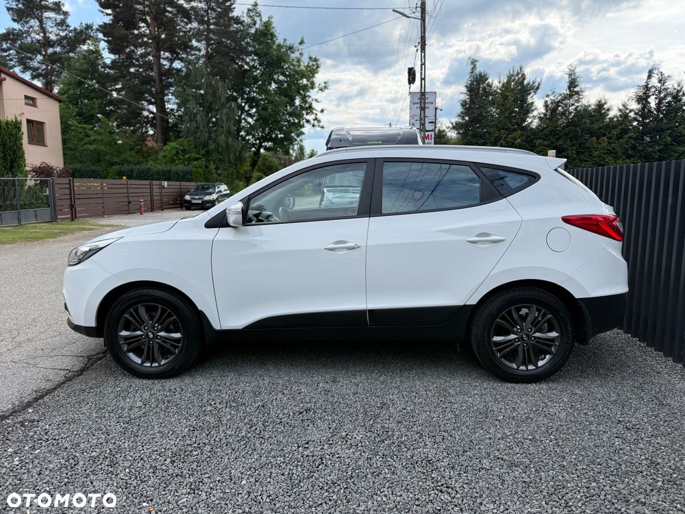 Hyundai ix35 1.7 CRDi 2WD Fifa World Cup Edition - 9