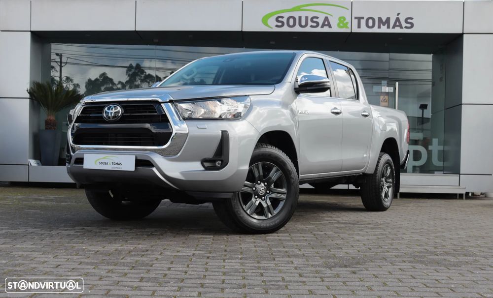Toyota Hilux 2.4 D-4D 4WD CD CH Aut. - 2