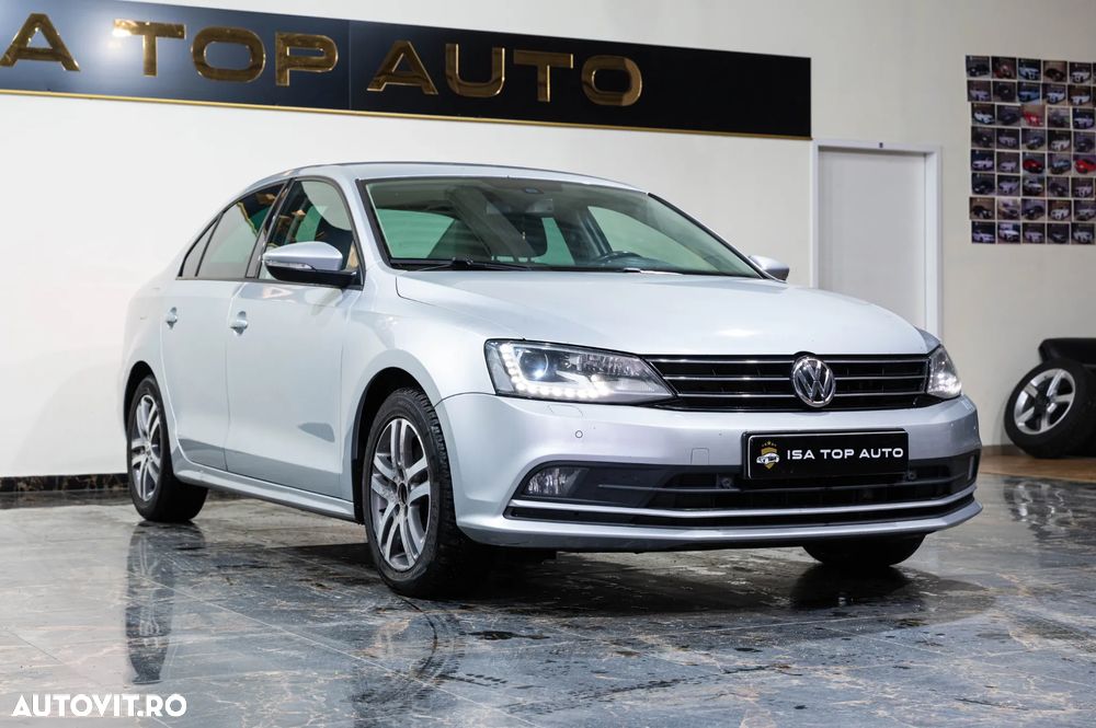Volkswagen Jetta 2.0 TDI DSG BlueMotion Technologie - 9