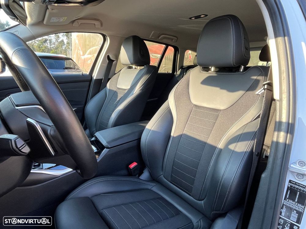 BMW 320 d xDrive Aut. Sport Line - 37