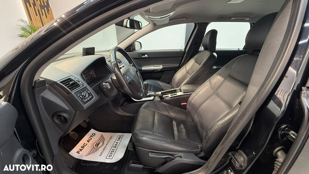 Volvo V50 - 8