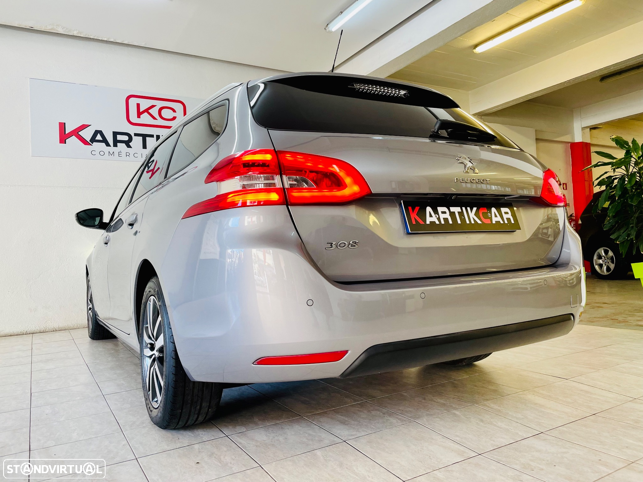 Peugeot 308 SW 1.5 BlueHDi Allure Pack EAT8 - 9