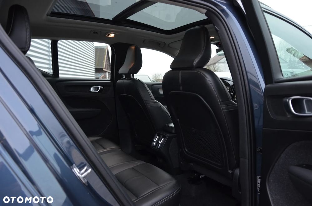 Volvo XC 40 T3 Geartronic Inscription - 17