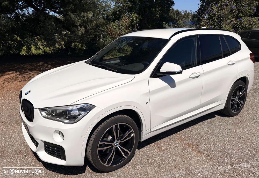 BMW X1 16 d sDrive Auto Pack M — fotografia 9