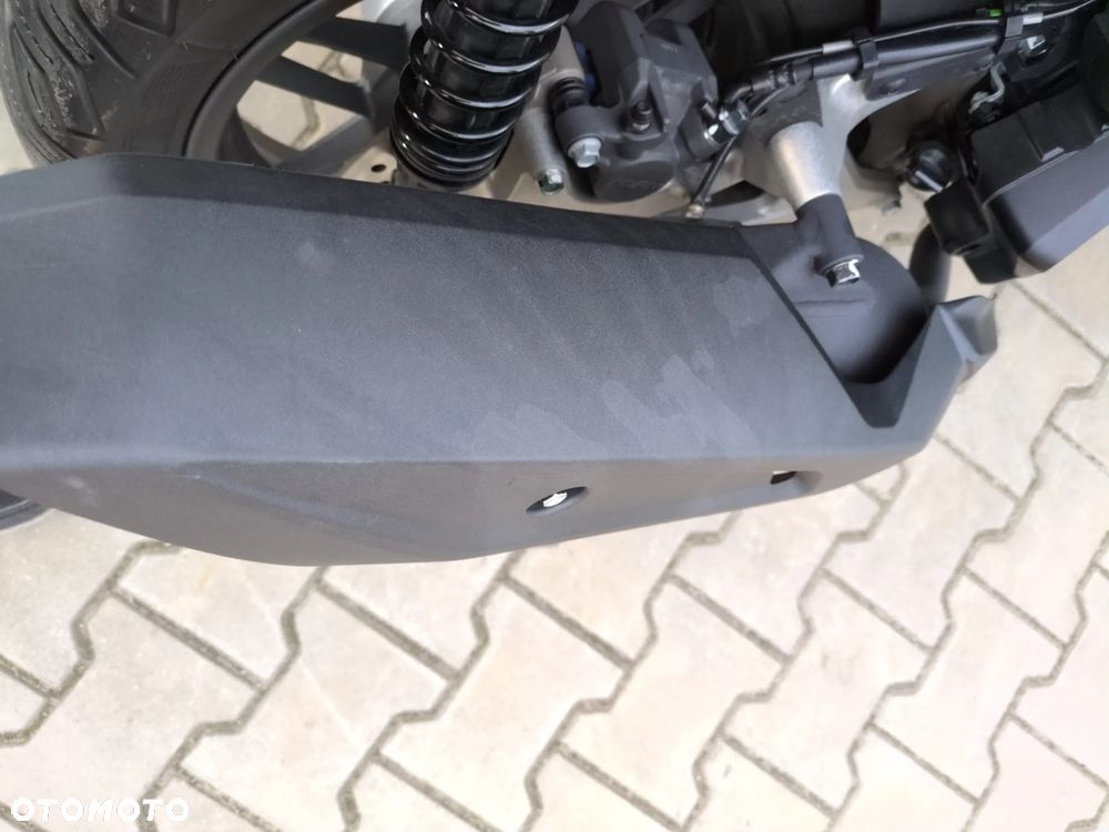 Honda NSS - 12