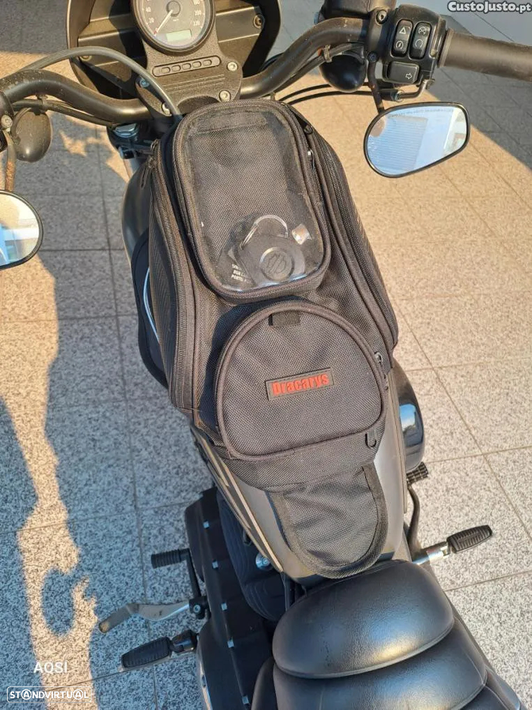 Harley-Davidson 883 - 8