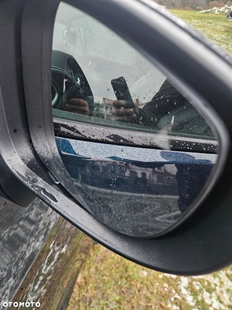 Chrysler Pacifica - 13