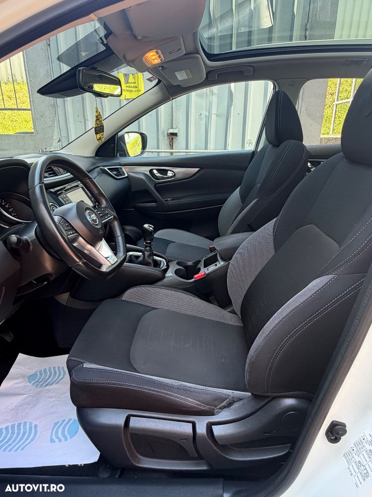 Nissan Qashqai 1.2 DIG-T Start/Stop N-Connecta - 16