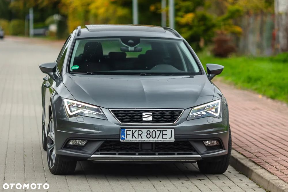 Seat Leon ST 2.0 TDI Start&Stop 4Drive DSG X-Perience - 2