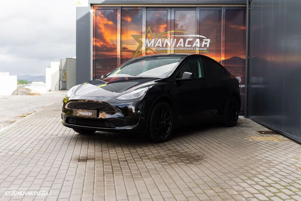 Tesla Model Y RWD - 1