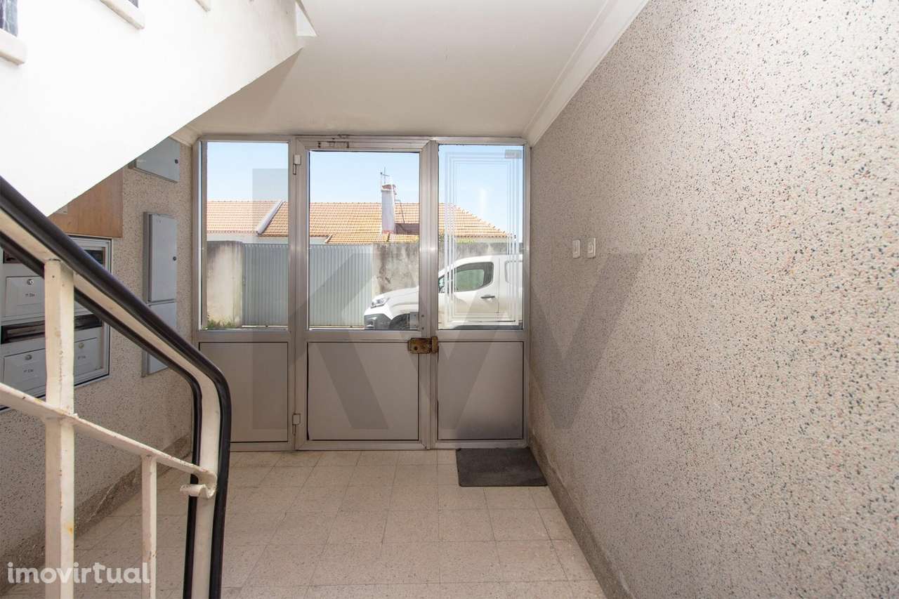 Apartamento T2 Almada - Cova da Piedade com terraço de 62m2 - Grande imagem: 5/25