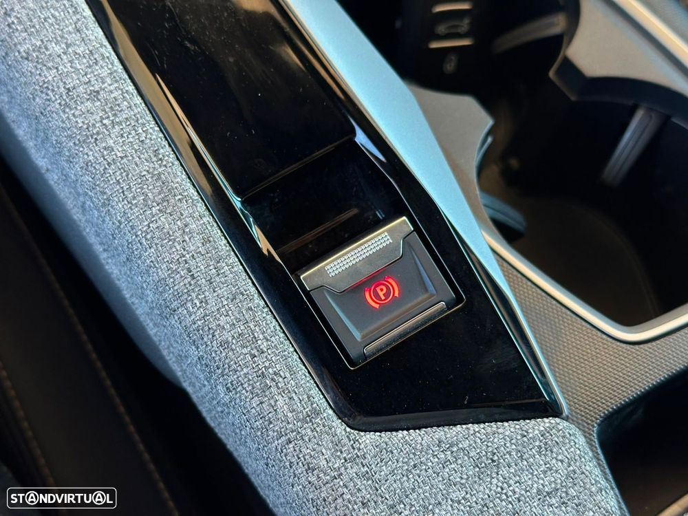 Peugeot E-3008 73 kWh Allure - 26