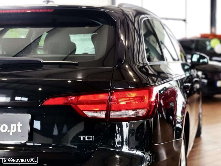 Audi A4 Avant 2.0 TDI Advance - 7