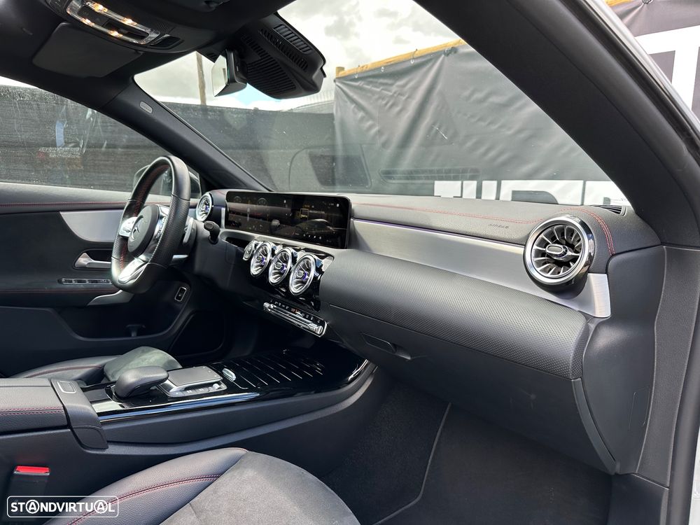 Mercedes-Benz CLA 250 e 8G-DCT AMG Line Advanced Plus - 9