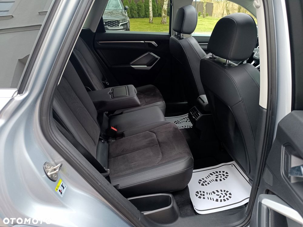 Audi Q3 35 TFSI S tronic advanced - 36