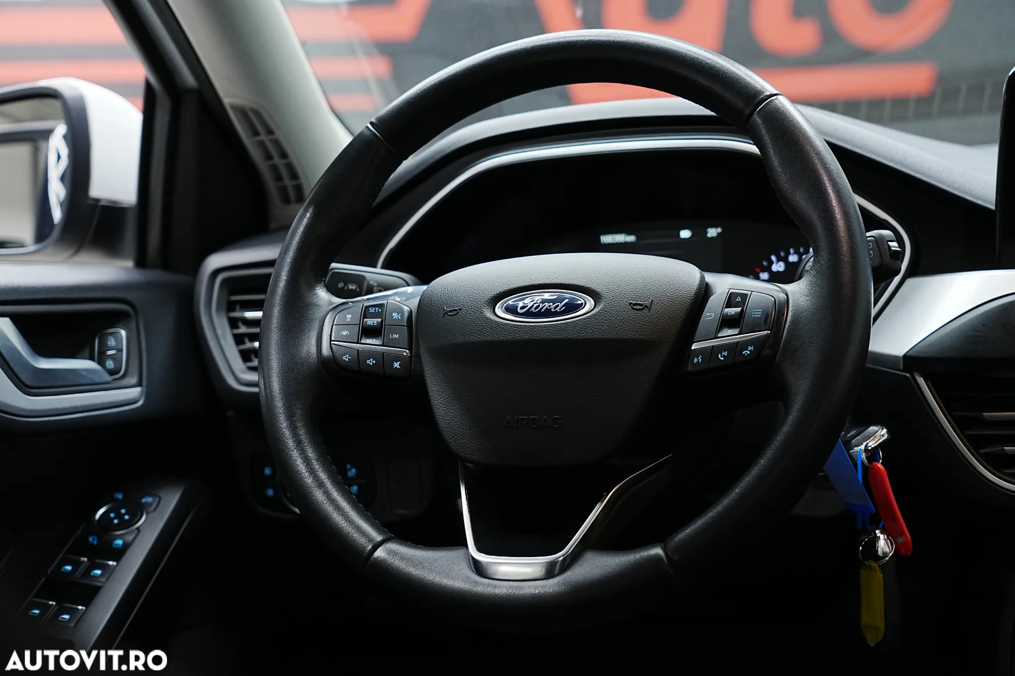 Ford Focus Turnier 1.5 EcoBlue Start-Stopp-System Aut. ACTIVE - 27