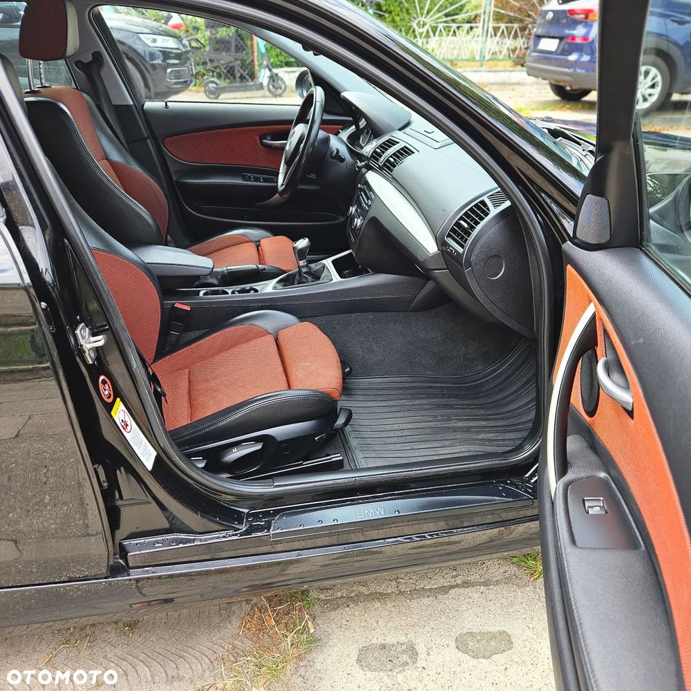 BMW Seria 1 - 22