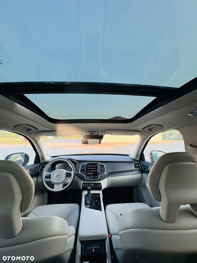 Volvo XC 90 - 16