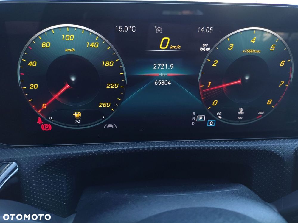 Mercedes-Benz CLA 200 7G-DCT - 14
