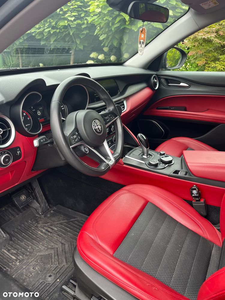 Alfa Romeo Stelvio 2.0 Turbo Super Q4 - 8