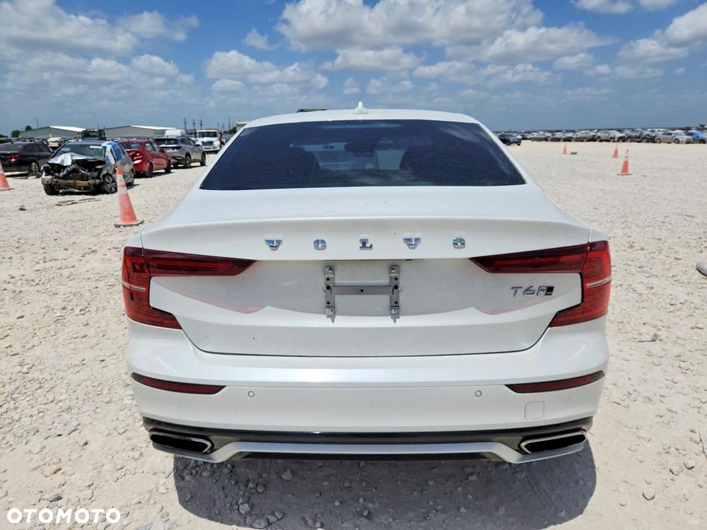 Volvo S60 - 8