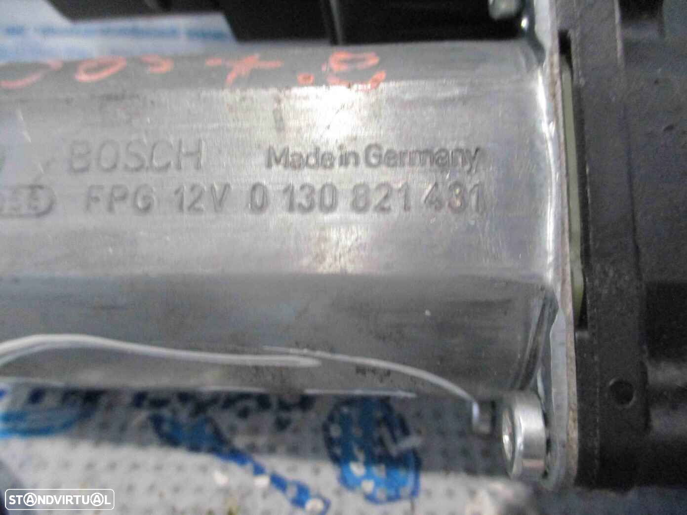 Motor Elevador Vidro 0130821431  993424100 VW GOLF 5 1K 2005 1.9TDI 105CV 5P BEGE TE - 3