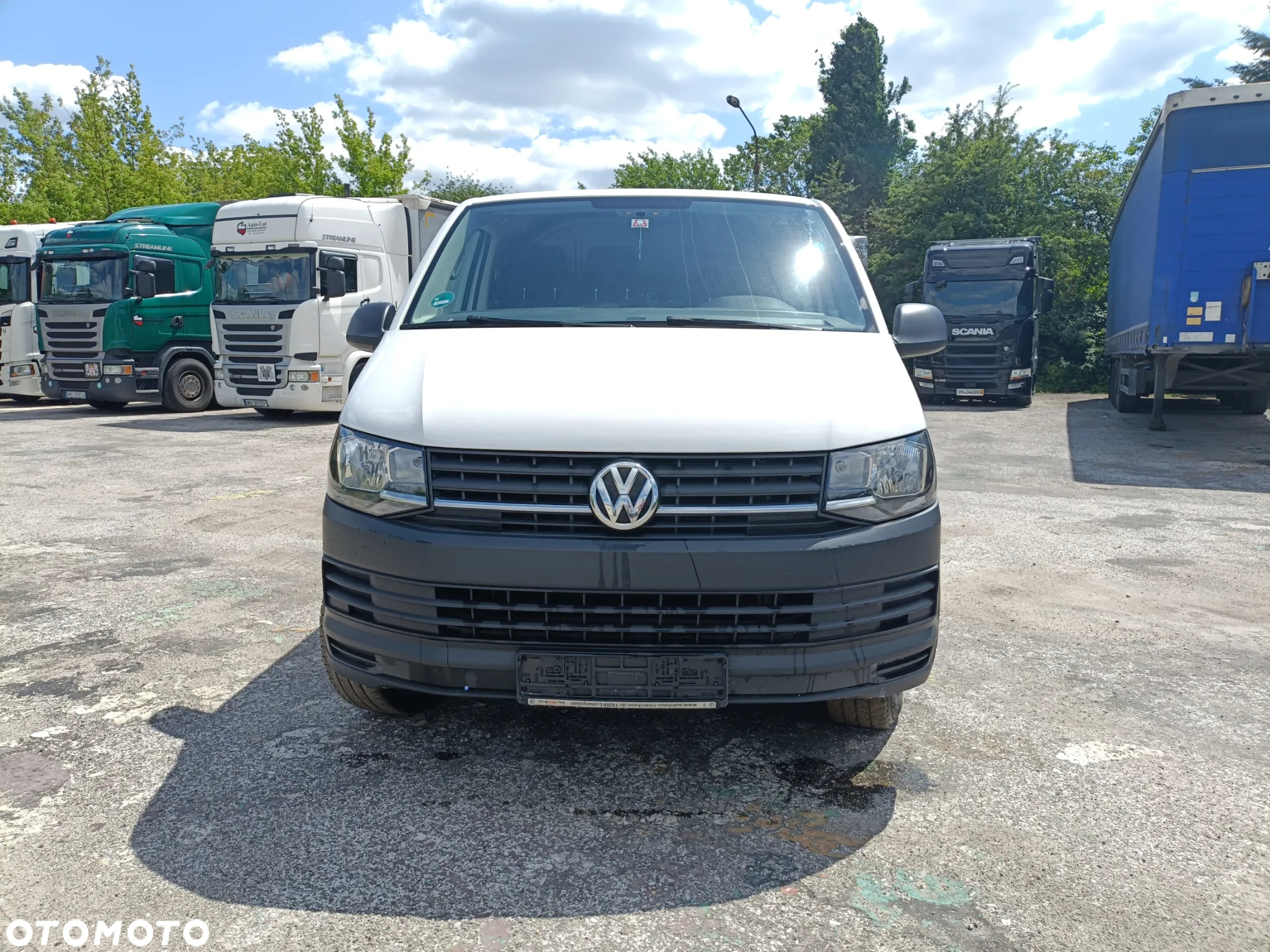 Volkswagen Transporter T6 TDI L1H1 - 2