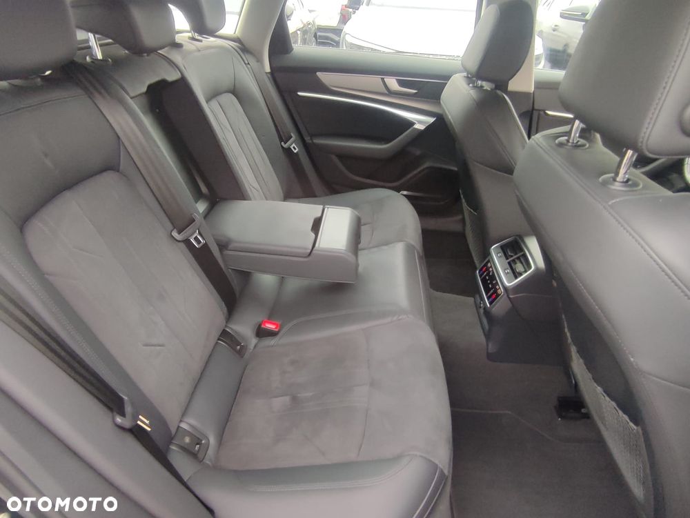 Audi A6 Avant - 17