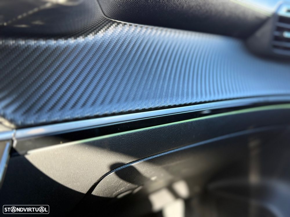 Peugeot e-208 GT Pack - 28