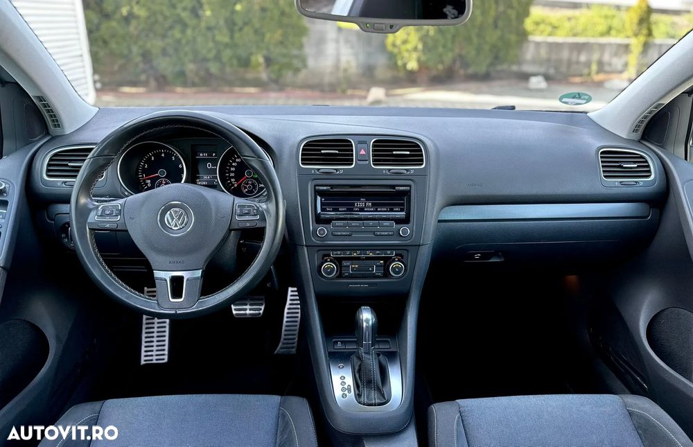 Volkswagen Golf 1.2 TSI BlueMotion Technology DSG Style - 4