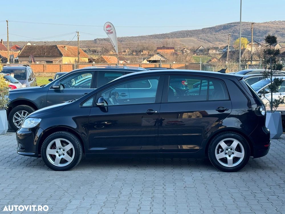 Volkswagen Golf - 5