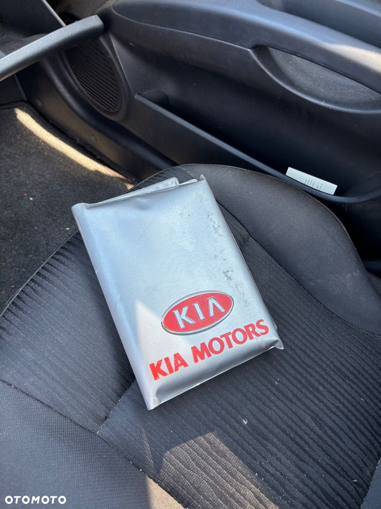 Kia Picanto 1.1 Spirit - 12