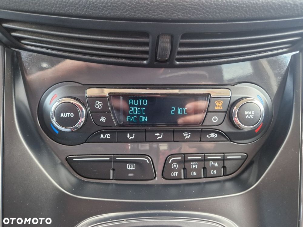 Ford Kuga 2.0 TDCi 4WD Titanium - 13