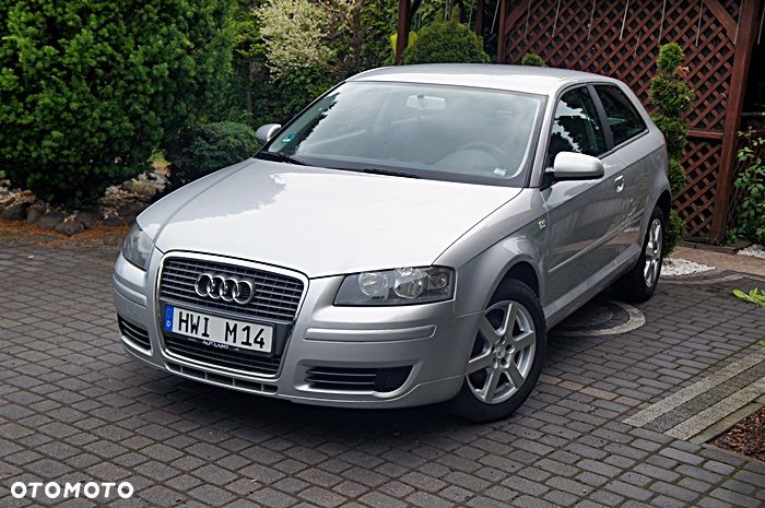 Audi A3 3-drzwiowe 1.6 Ambiente - 9