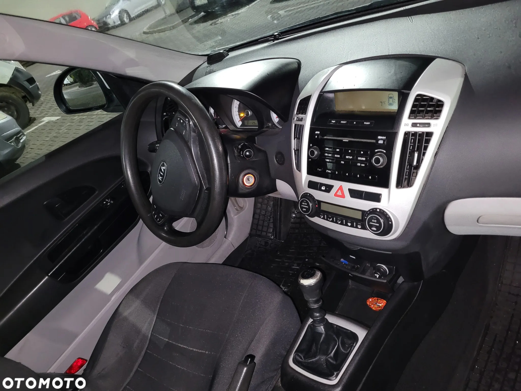 Kia Ceed - 6