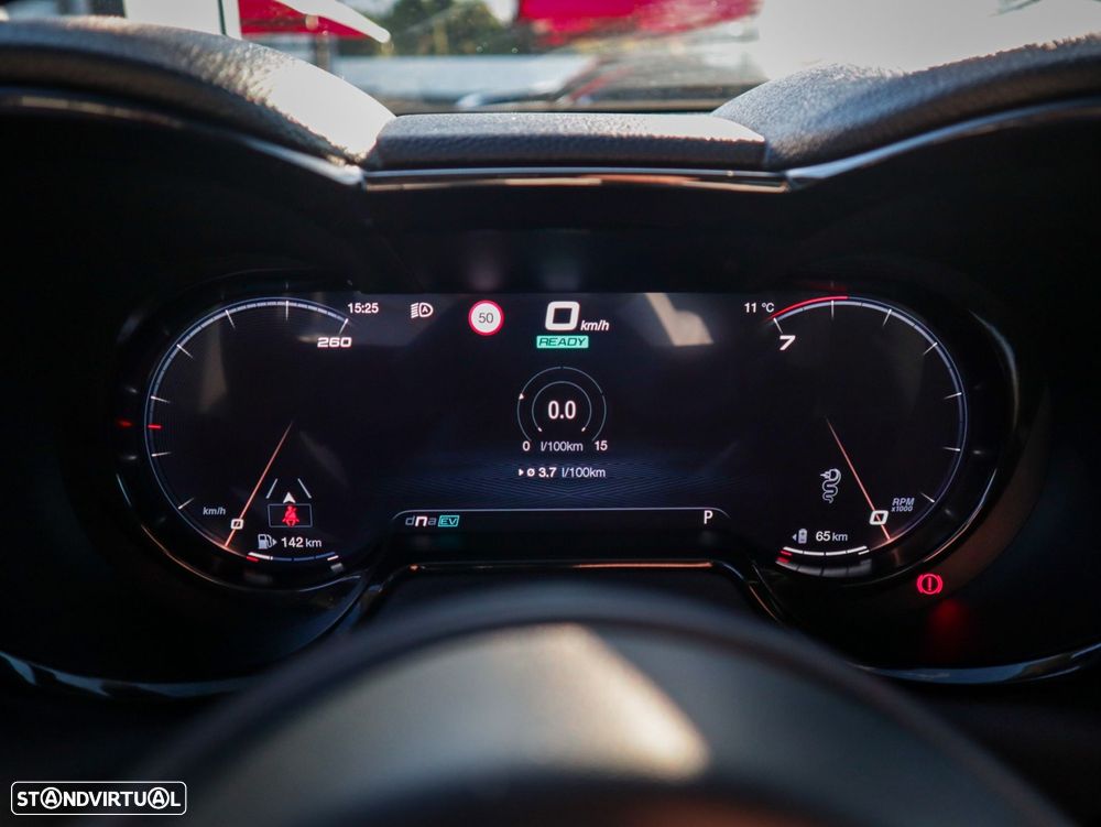 Alfa Romeo Tonale 1.3 Plug-In Hybrid Tributo Italiano e-AWD Com Wallbox - 29