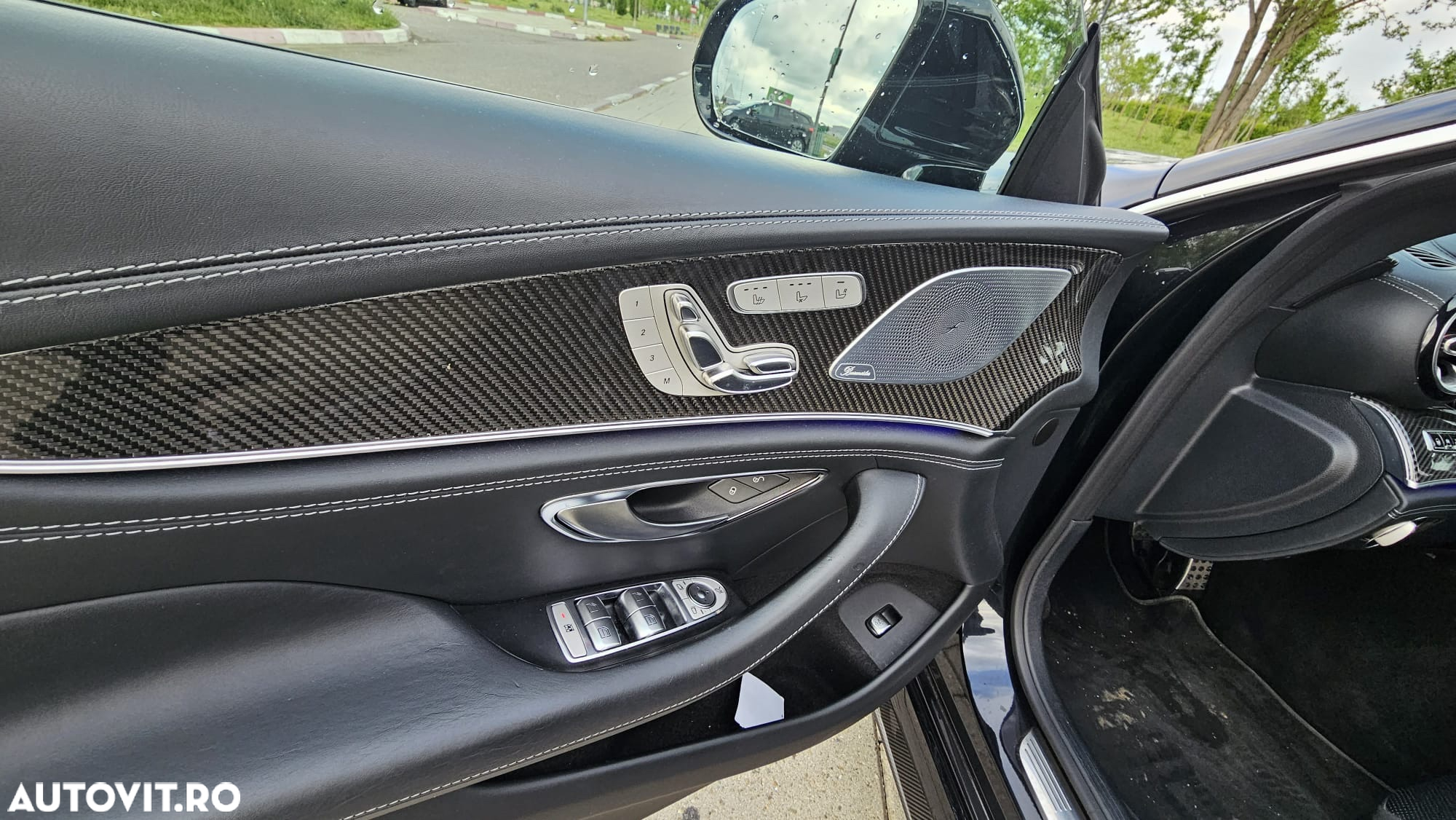 Mercedes-Benz AMG GT 43 4MATIC+ MHEV - 17