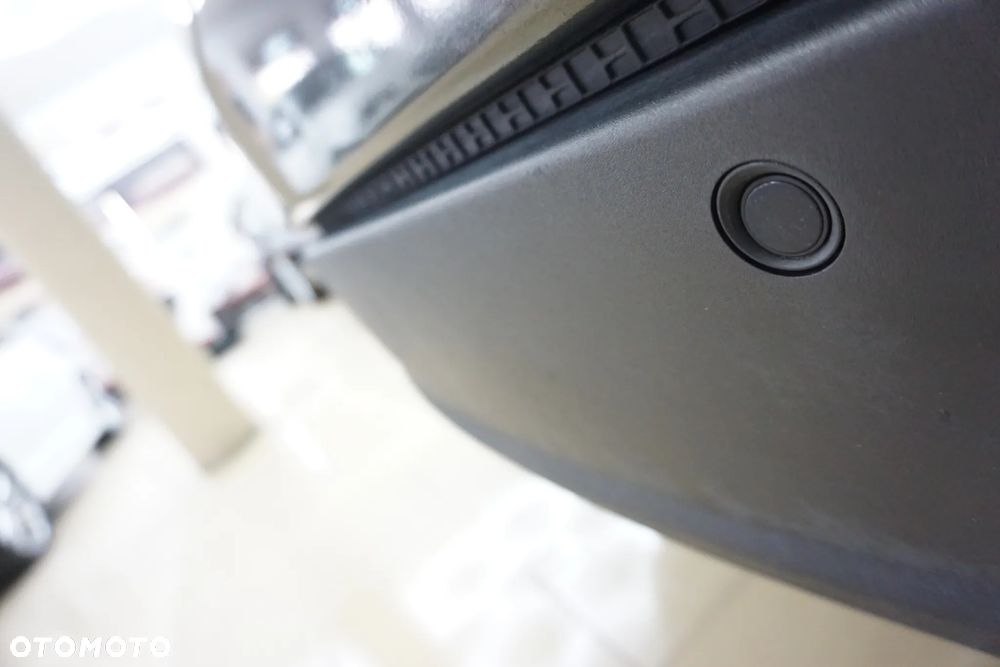 Lancia Delta 2.0 MJ Gold - 17