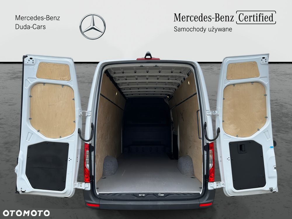 Mercedes-Benz Sprinter - 8