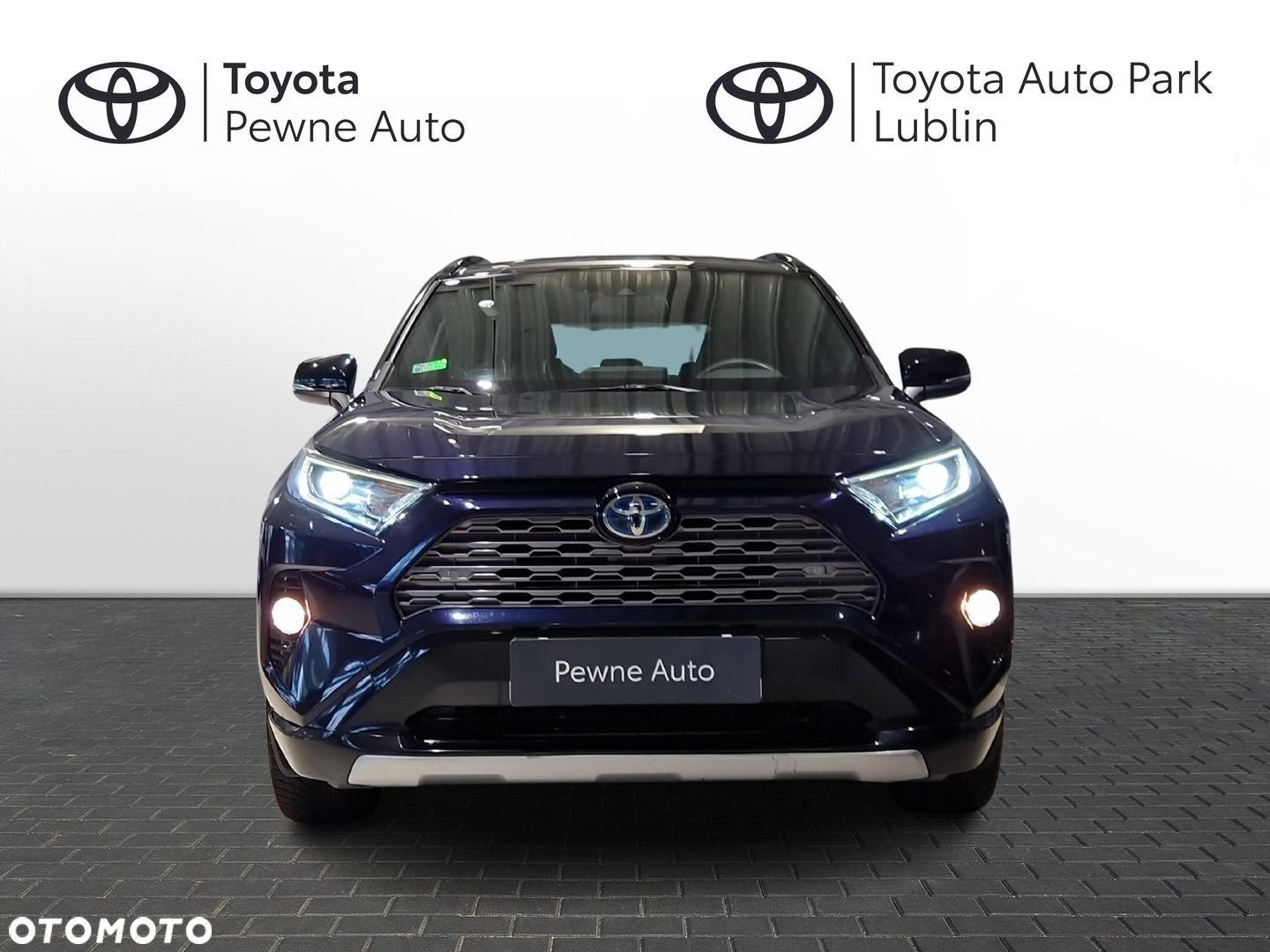 Toyota RAV4 - 8